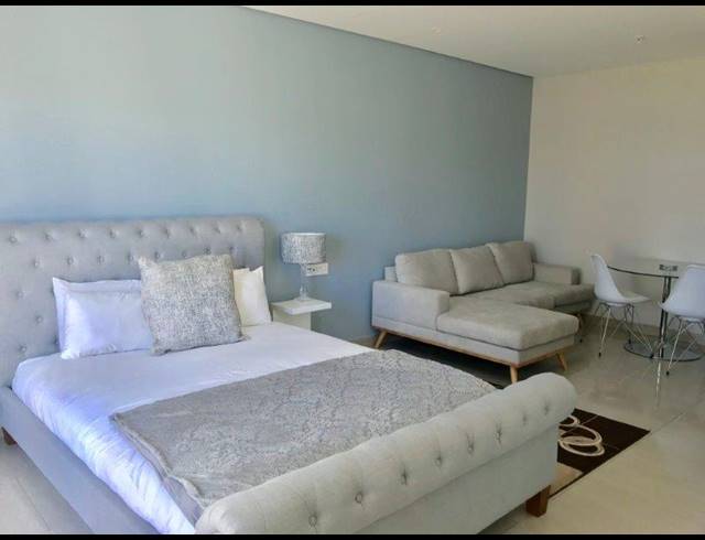 1 BEDROOM APARTMENT FOR SALE IN UMHLANGA ROCKS